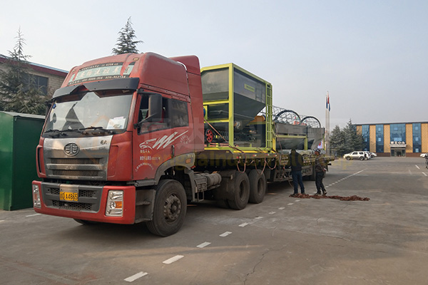 廣東深圳粉狀有機肥生產(chǎn)線廠家發(fā)貨