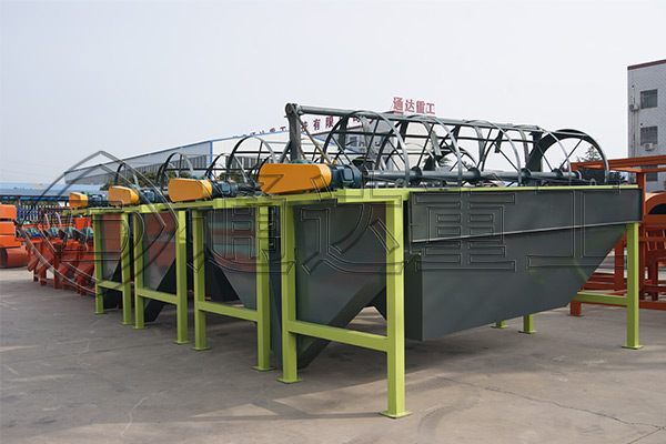 如何成功投資一條有機(jī)肥生產(chǎn)線?購(gòu)買(mǎi)有機(jī)肥生產(chǎn)線要了解哪些?