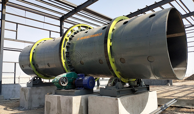 新型有機(jī)肥造粒設(shè)備