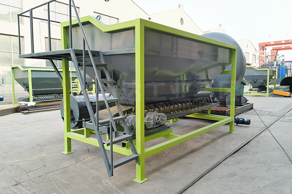 養(yǎng)10000只鴨子適合配備多大產(chǎn)量的鴨糞有機(jī)肥生產(chǎn)線？需要投資多少錢?