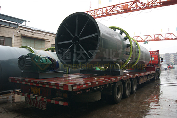 大型牛場牛糞怎么處理?大型養(yǎng)牛場牛糞制作有機(jī)肥料的步驟工藝流程和廠家報(bào)價(jià)